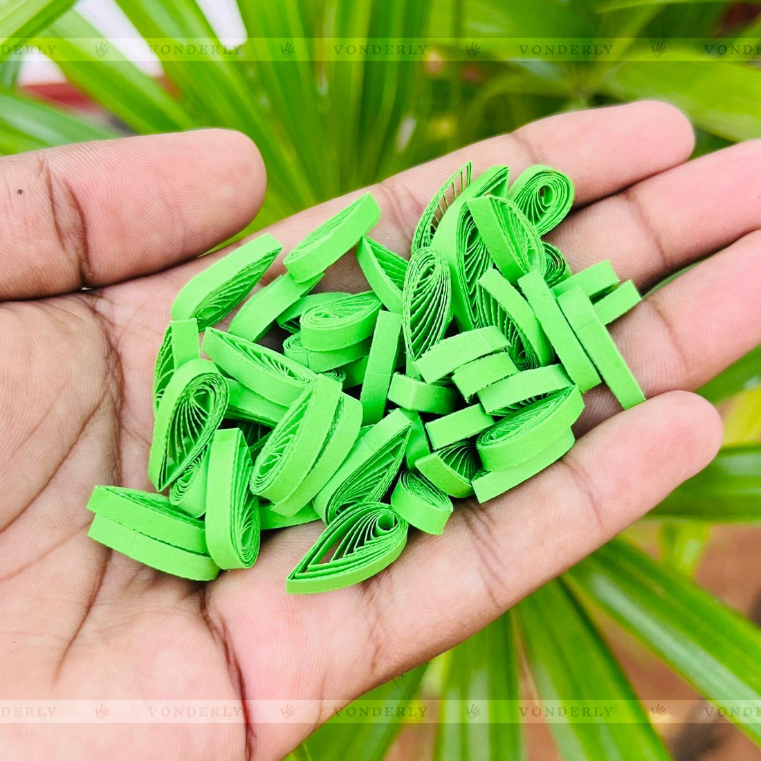 120/240/600/1200 Pcs Handmade 3D Quilled Teardrop-Shaped Elements by Vonderly | Eco-Friendly DIY Craft Supplies