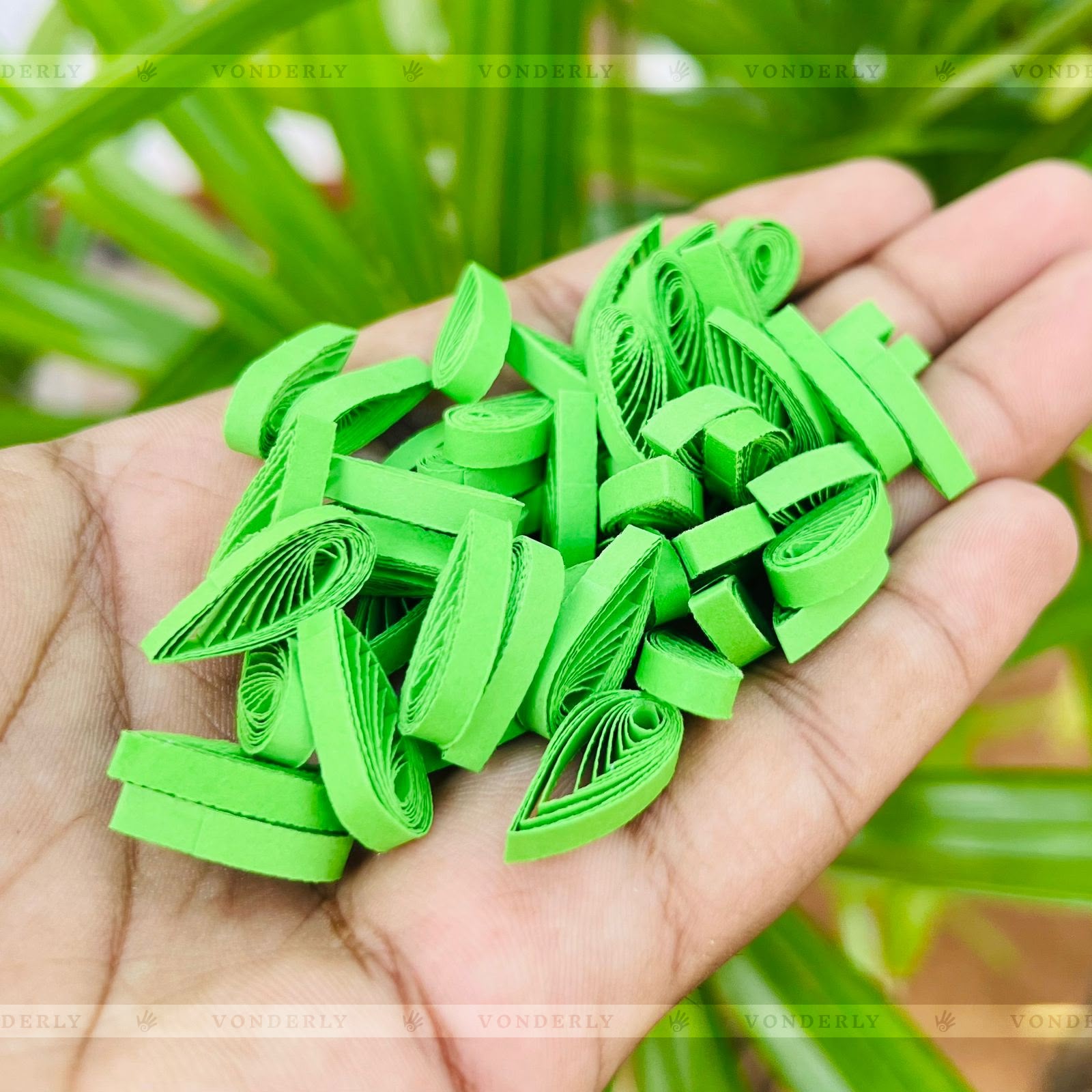 120/240/600/1200 Pcs Handmade 3D Quilled Teardrop-Shaped Elements by Vonderly | Eco-Friendly DIY Craft Supplies